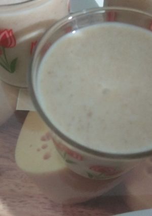 ચીકુ શેક(chikoo shake recipe in gujarati) રેસીપી મુખ્ય ફોટો