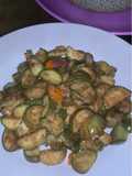Tumis terong bulat