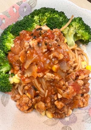 九層塔番茄肉醬義大利麵 的食譜成品照片