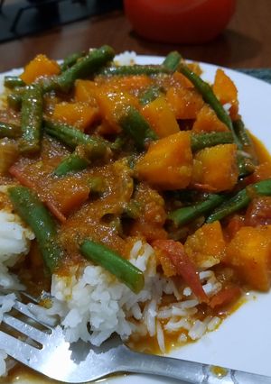 A picture of Veggy stew.