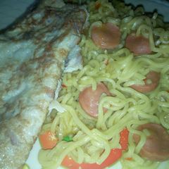 A picture of Indomie with sausage.