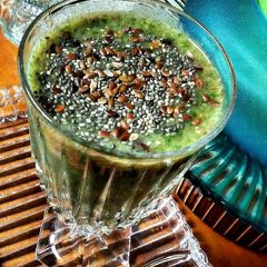 A picture of Green Juice Berry Smoothie.