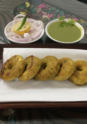 A picture of Raw banana vadas.