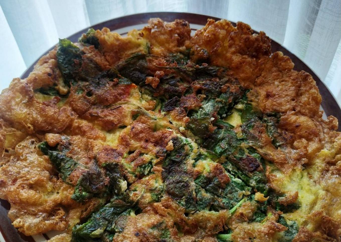 Bagaimana Membuat Telur dadar bayam, Enak