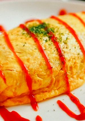 A picture of Omurice.