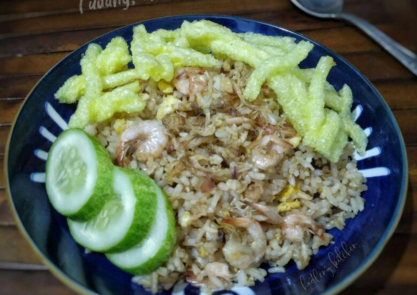 Nasgor Spesial (udang, ati ampela & telur)
