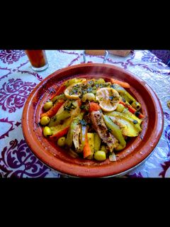 صورة لوصفة الطجين المغربي بالدجاج