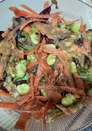 Una foto de Ensalada de almendra