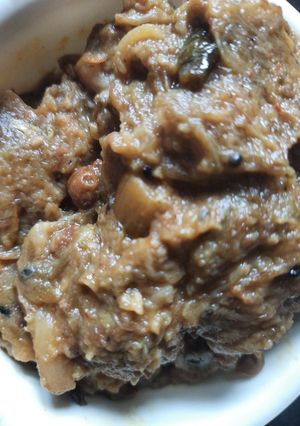 নারকেল ছোলা দিয়ে কচুর শাক (narkel chola diye kochu saag recipe in Bengali) রেসিপির প্রধান ছবি