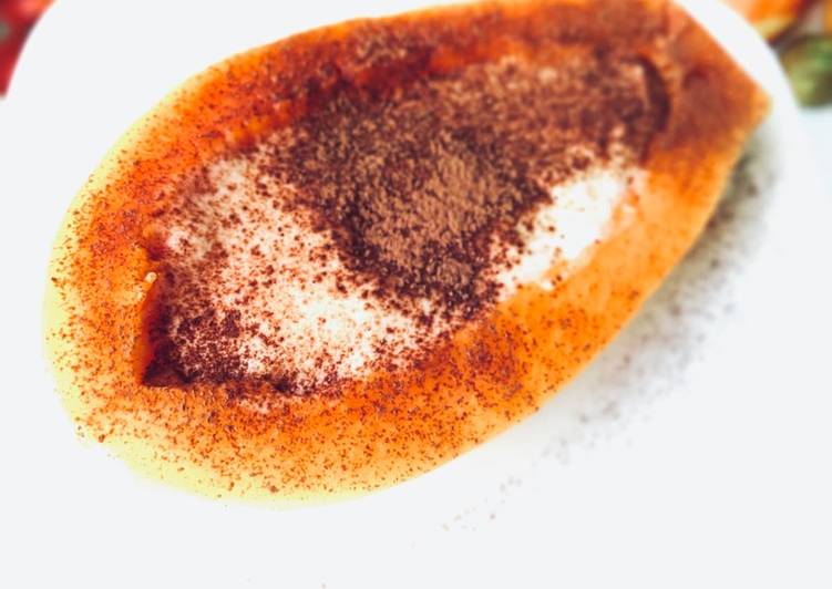 Papaye fourré de yogourt de coco bio et cacao pur