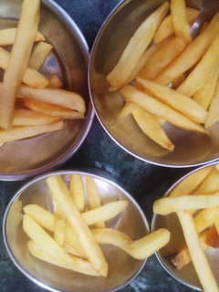 फिंगर चिप्स (Finger chips recipe in hindi) रेसिपी मुख्य फोटो