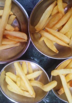 फिंगर चिप्स (Finger chips recipe in hindi) रेसिपी मुख्य फोटो