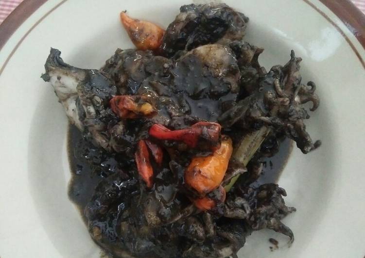 Langkah Mudah untuk Membuat Balakutak Hitam yang Menggugah Selera