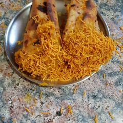 A picture of Long roti cones.