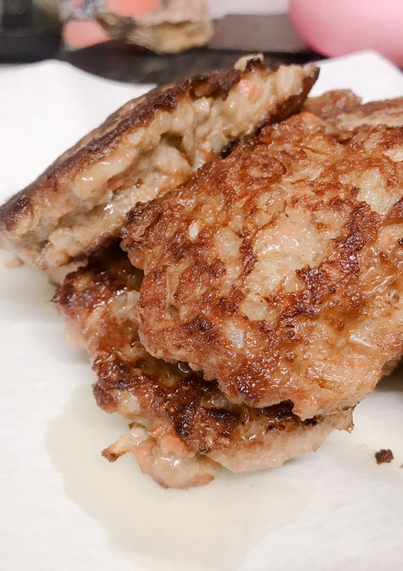 簡易版漢堡排 的食譜成品照片