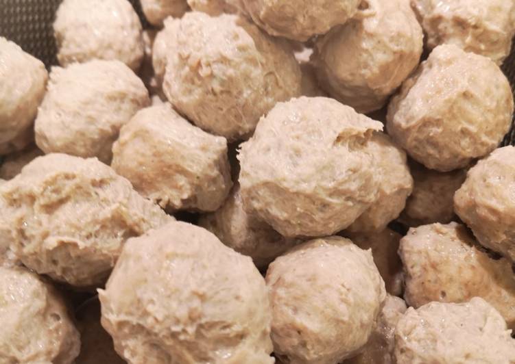 Recipe: Flavorful Indonesian meatball-Bakso
