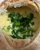 Fondue de quesos en pan de campo
