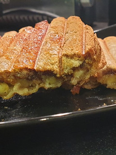 Nutellás-banános melegszendvics recept fotója