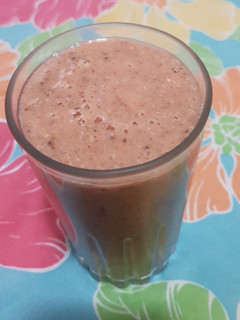 Una foto de Batido de papaya con avena y chía