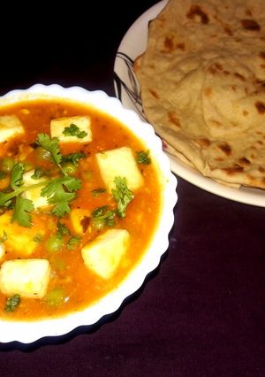 स्वीट कार्न, मटर, पनीर मसाला करी (Sweet corn,matar,paneer masala रेसिपी मुख्य फोटो