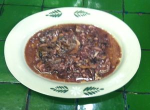 Una foto de Filetes con champignons al vino tinto ©