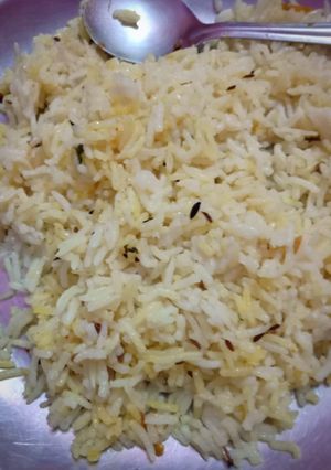 A picture of Namkeen rice.