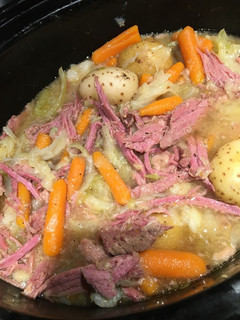 A picture of Crockpot Corn beef and Cabbage.