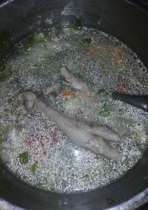Foto resep Soup Puyuh Ceker Ayam