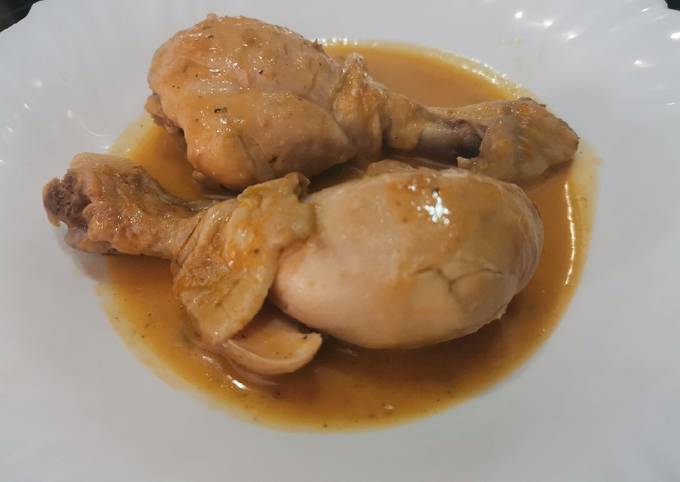 Pollo a la cazuela (de mi bisabuela) Receta de La Cocina De Luchi - Cookpad