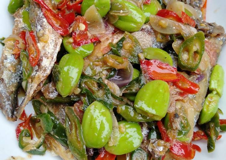 Cara Membuat Ikan Asin Cabe Hijau Anti Gagal! Resep Masakan Cara Membuat Ikan Asin Cabe Hijau Anti Gagal! Resep Masakan