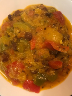 Una foto de Fritada de pimientos y calabacín con pasas en Thermomix