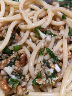 Una foto de 😍Fideos al pesto 🍽