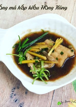 Hình của món Cá bống mú hấp Hồng Kong.