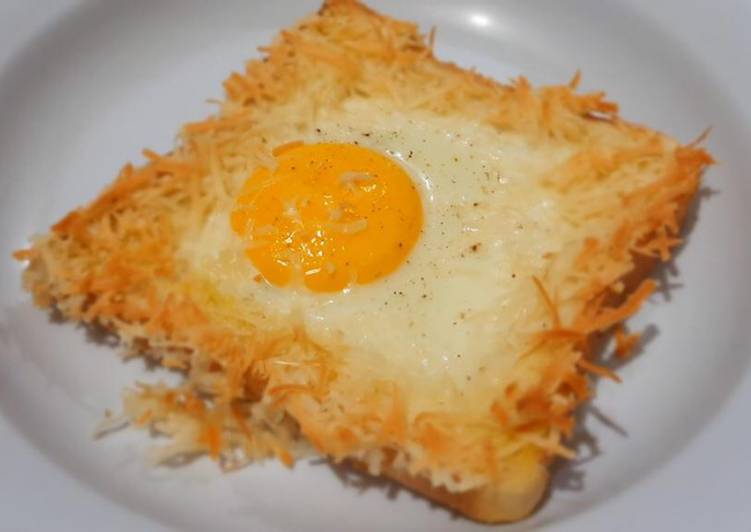 Egg toast simple