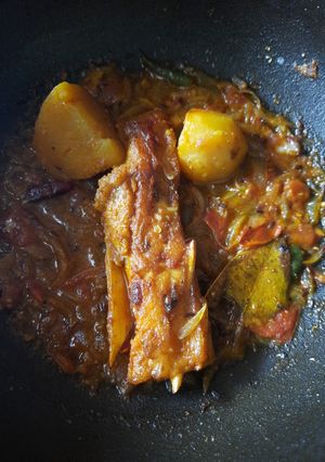 কাতলা মাছের ঝাল (katla macher jhal recipe in Bengali) রেসিপির প্রধান ছবি