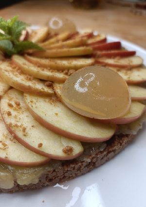 Une photo de 🍎 Tarte aux pommes (antigaspi)