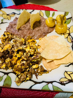 Una foto de Machaca con Huevo #lacocinadeconsuelo #saboraMexico