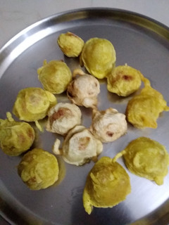 சுசியம் (Susiyam recipe in tamil) செய்முறை முக்கிய புகைப்படம்