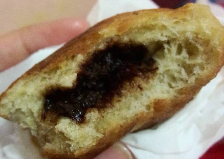 Donat Pisang filling Coklat