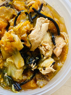 A picture of Pumpkin Cabbage Chicken Stew (Made in Rice Cooker).