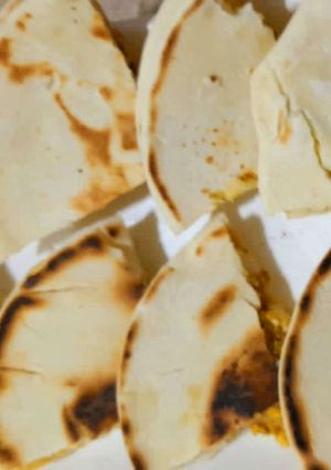 A picture of Cheesy pockets.
