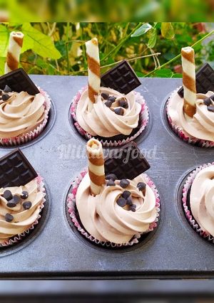 A picture of Chocolate cupcakes.