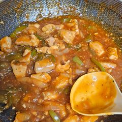 A picture of Bourbon Chicken.