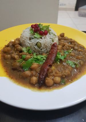 A picture of Punjabi thali.