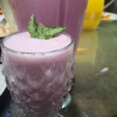 A picture of Strawberry smoothy.
