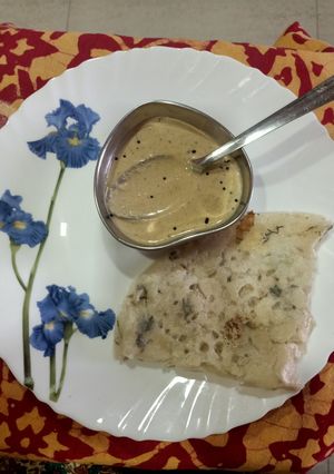 झटपट बनणारे तांदळाच्या पिठाचे डोसे (Rice Flour Dosa Recipe In Marathi) रेसिपी चे मुख्य फोटो 