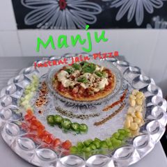 Instant Jain Pizza A picture of Instant Jain Pizza.