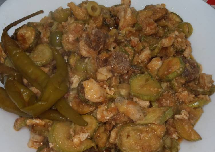 شكشوكة كوسة بصوص مرقاز وسكالوب امممممم واحد البنة 😋😋😋😋
