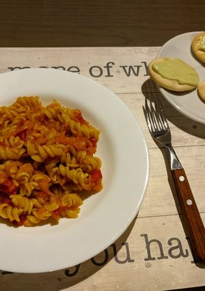 Una foto de Fideos con Salsa de Zapallo