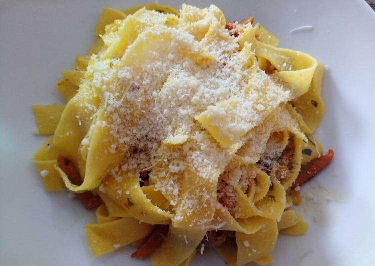 Steps to Prepare Super Quick Homemade Papardelle with speck and chanterelle mushrooms